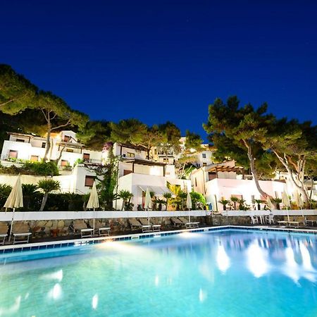 Villaggio Stella Del Sud & Resort Pisciotta Exterior photo