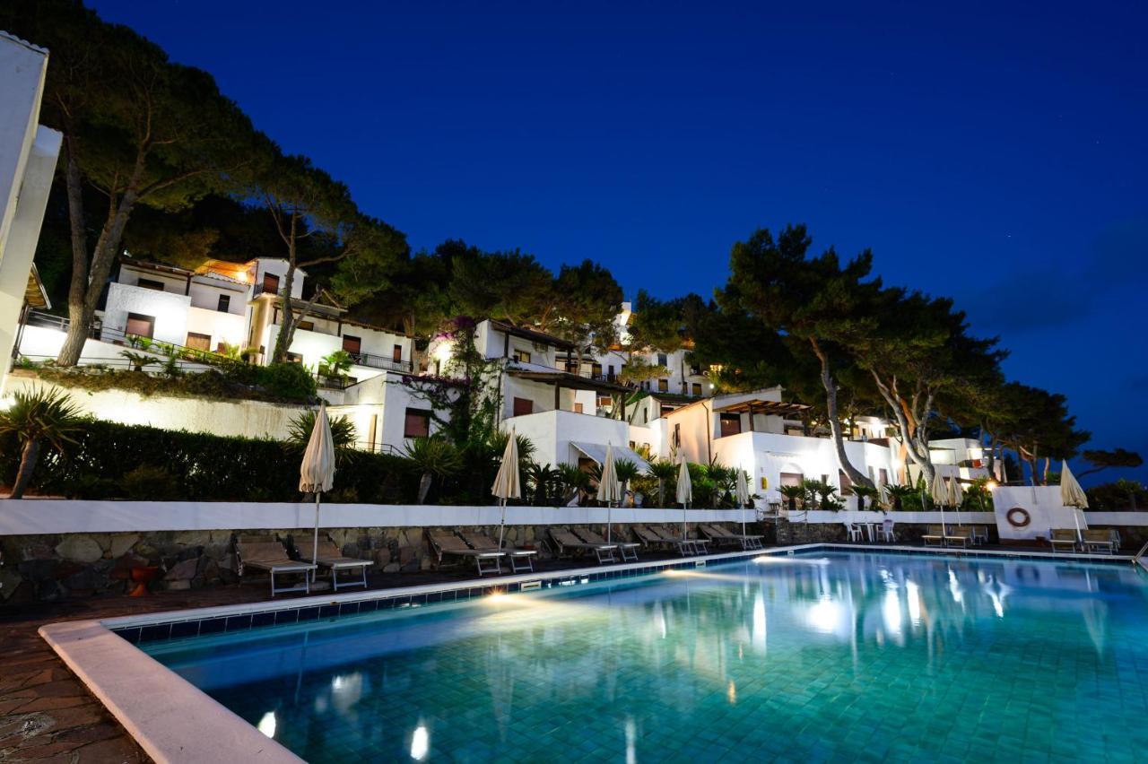 Villaggio Stella Del Sud & Resort Pisciotta Exterior photo